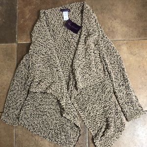 Gloria Vanderbilt sweater NWT